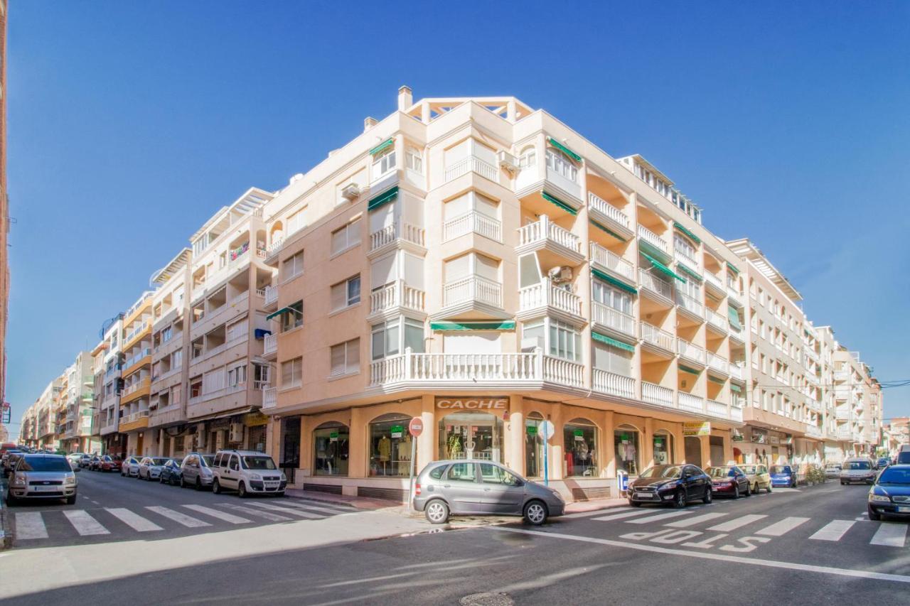 Espanatour Apartamento Alecia Torrevieja Exterior foto